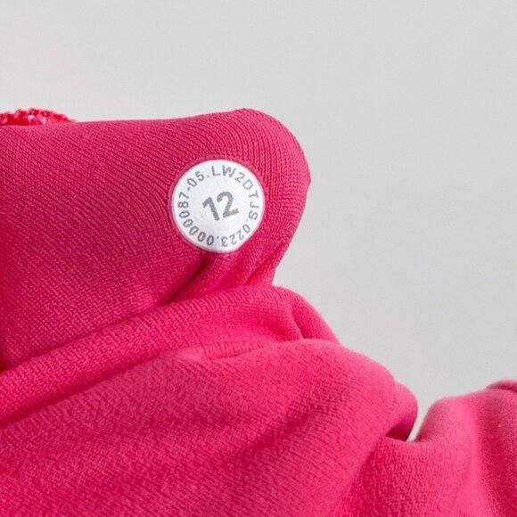 Lululemon Align V-Neck Bra *Light Support, C/D Cup Lip Gloss NWT - Picture 7 of 7